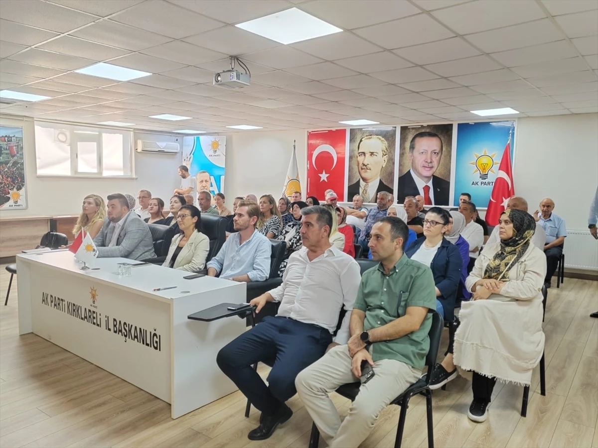 Kırklareli’nde AK Parti’nin 23. kuruluş yıl dönümü programı düzenlendi