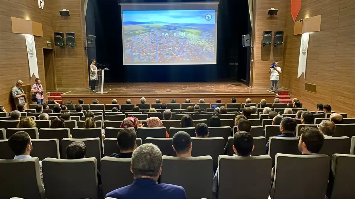 Kırşehir Valisi Hüdayar Mete Buhara, kentteki projeleri ve yatırımları hakkında bilgi verdi