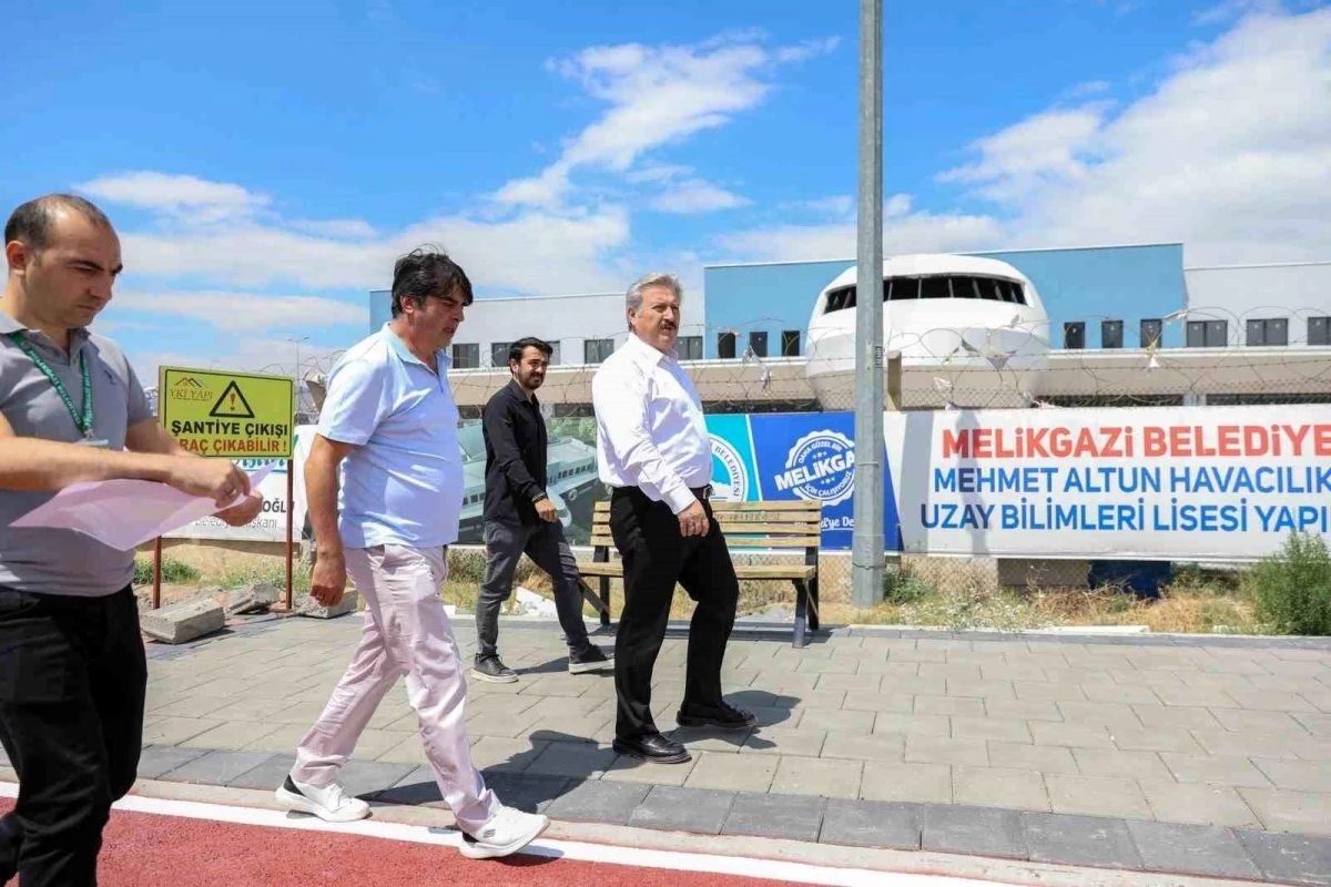 Melikgazi Belediyesi, Kayseri’ye Havacılık ve Uzay Bilimleri Lisesi Kuruyor