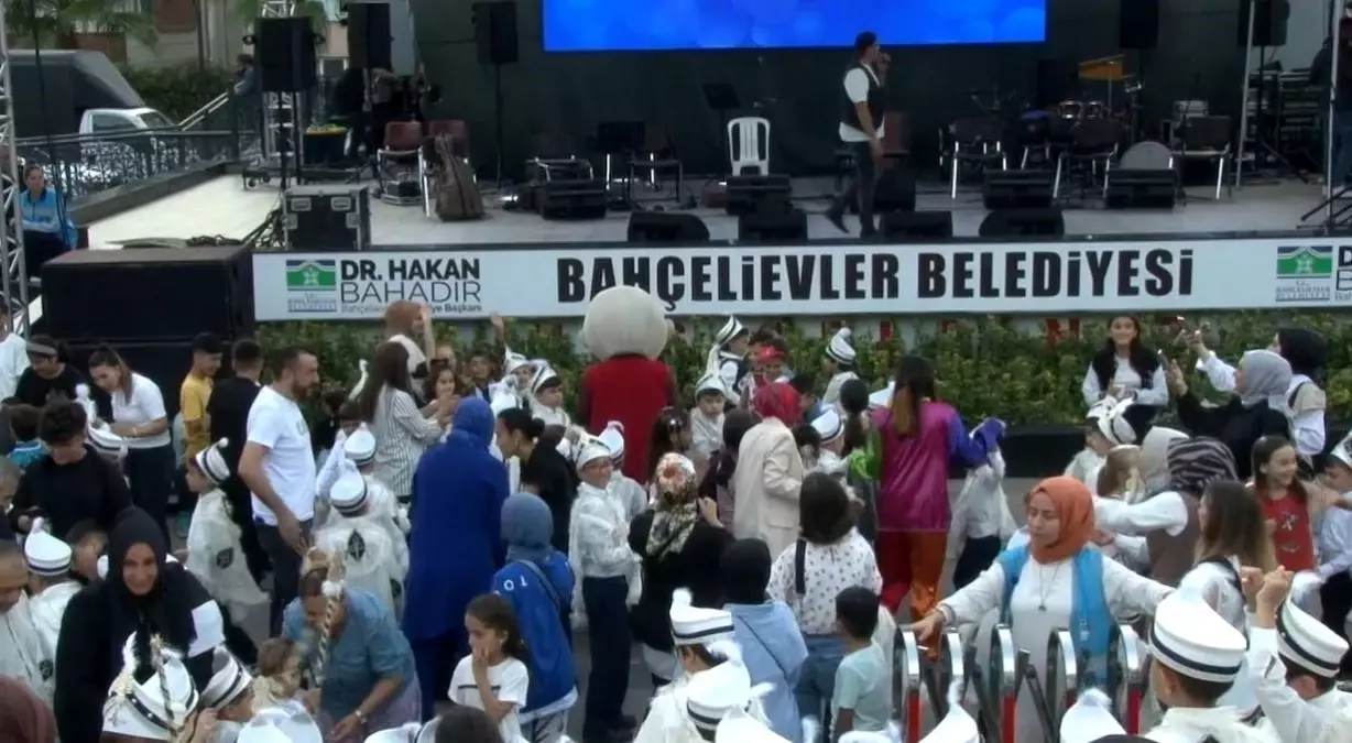 Bahçelievler’de Geleneksel Sünnet Şöleni Renkli Görüntülere Sahne Oldu