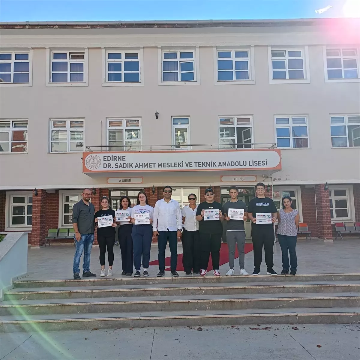 Edirne Lisesi Romanya’da 7 Ödül Kazandı