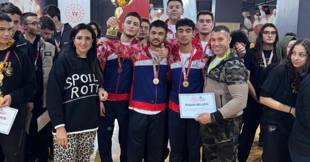 Elazığ’da okullararası bowling müsabakası sona erdi