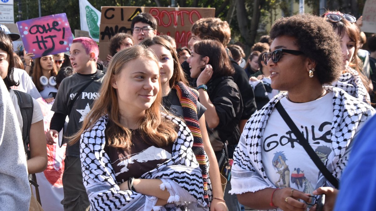 Greta Thunberg’den ABD seçimi yorumu: İki adayın da ellerinde kan var