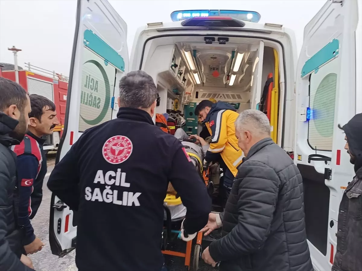 Mardin’de Trafik Kazası: 3 Yaralı