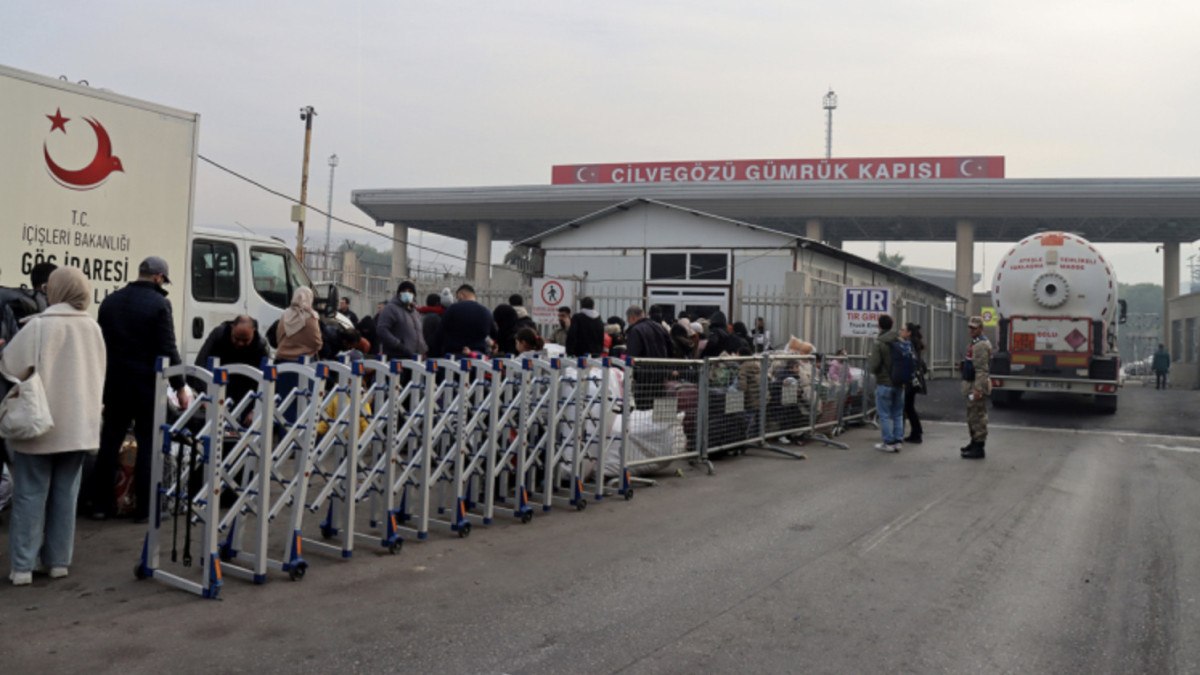 Suriyeliler Hatay’daki 3 sınır kapısını kullanıyor